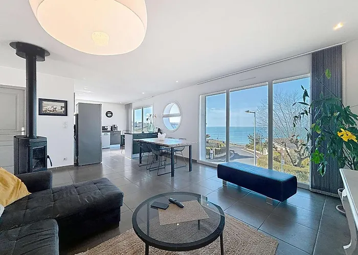 A 150m De La Avec Piscine Et Wifi Gratuit - Fr-1-361-8 *