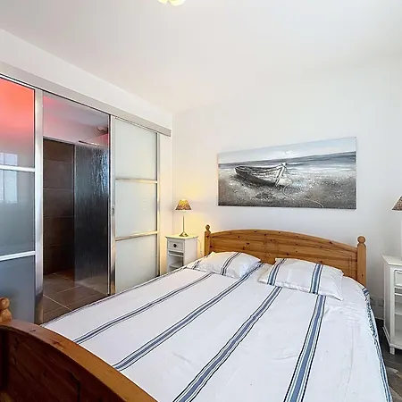 Vakantiehuis A 150m De La Avec Piscine Et Wifi Gratuit - Fr-1-361-8 *