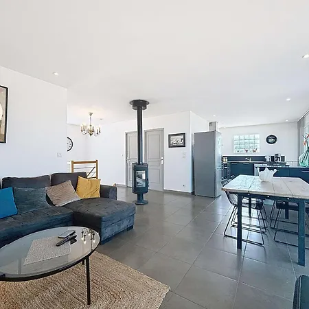 A 150m De La Avec Piscine Et Wifi Gratuit - Fr-1-361-8 Holiday home Donville-les-Bains