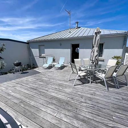 A 150m De La Avec Piscine Et Wifi Gratuit - Fr-1-361-8 * Donville-les-Bains